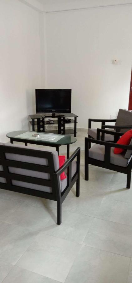 Amssler Beach Stay Kalutara Exterior photo