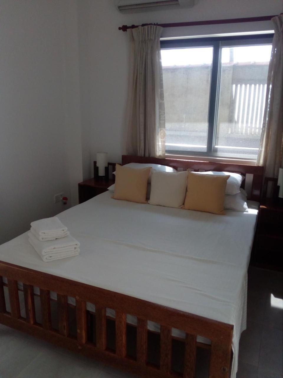 Amssler Beach Stay Kalutara Exterior photo